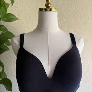 Knix Bra 36 D Black Wireless Lightly Padded